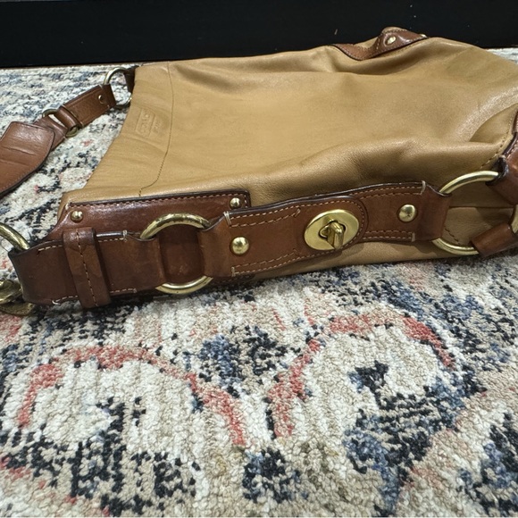 Coach Carly large hobo bag beige - Picture 5 of 17